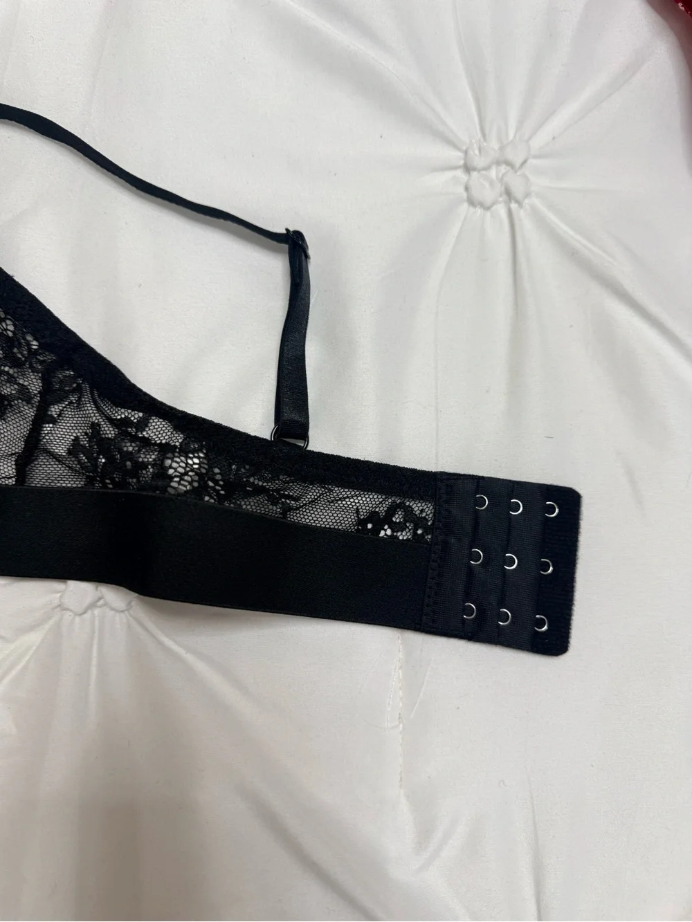 Sheer Floral Lace Bralette - Black